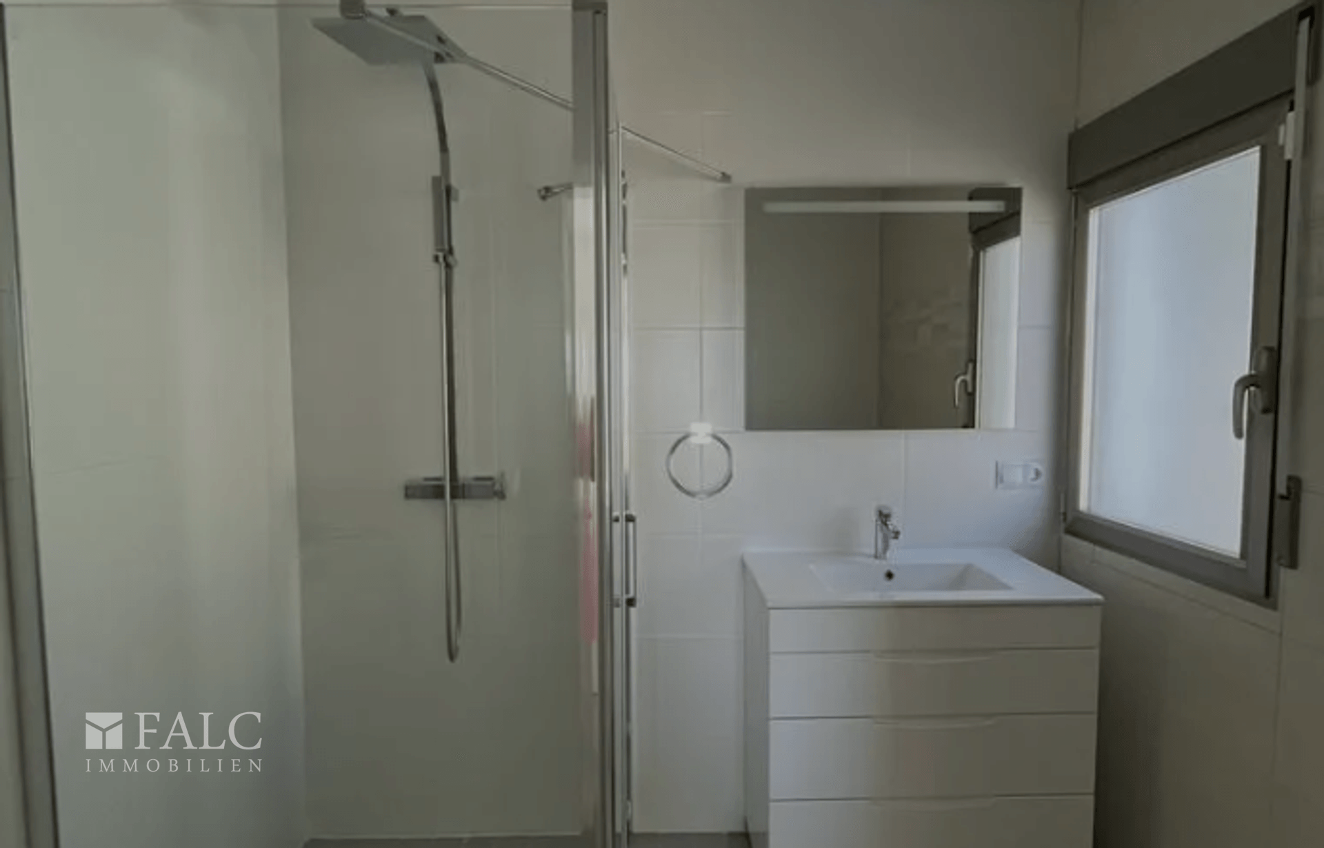 Bad mit Dusche